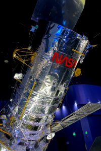 Hubble Space Telescope replica - Kennedy Space Center - Cape Canaveral, Florida - DSC02427