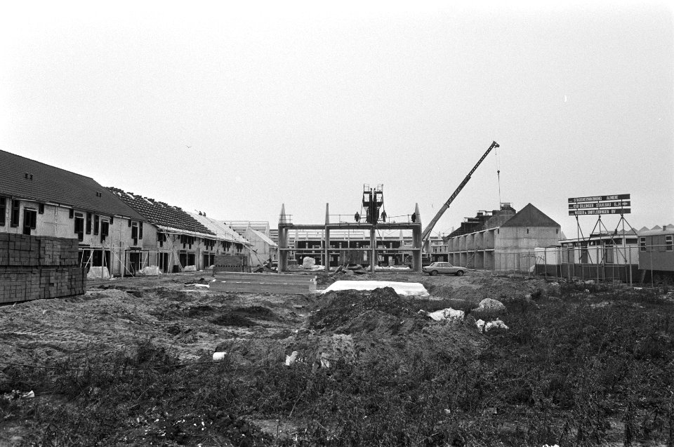 Huizen worden geisoleerd, Bestanddeelnr 931-8098