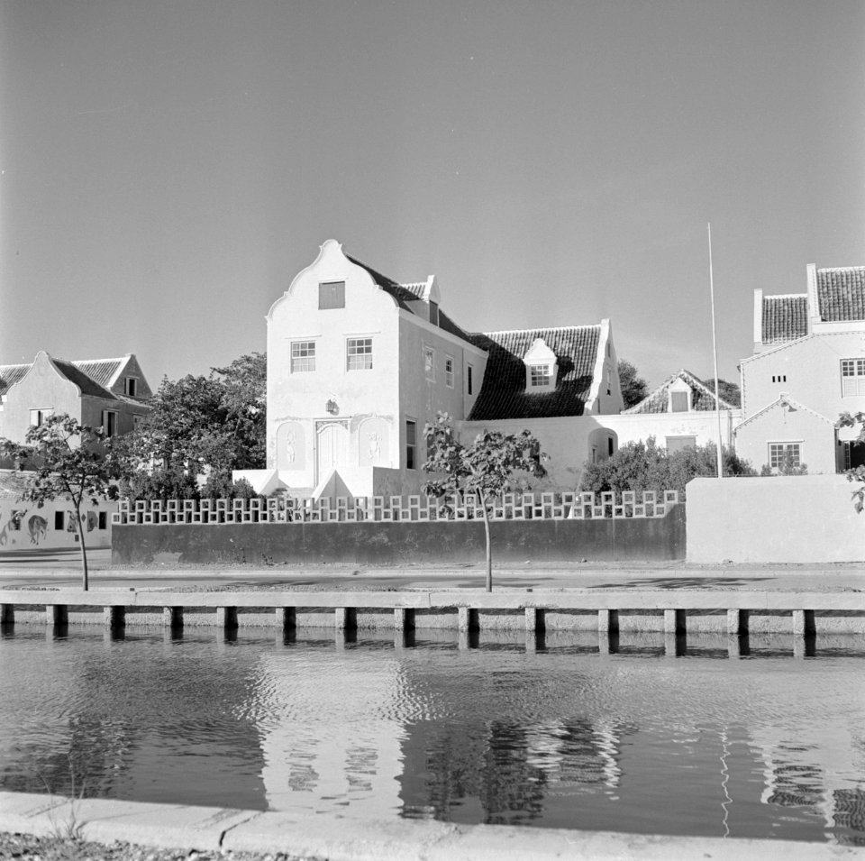 Huize Stroomzicht in Willemstad, Bestanddeelnr 252-2754