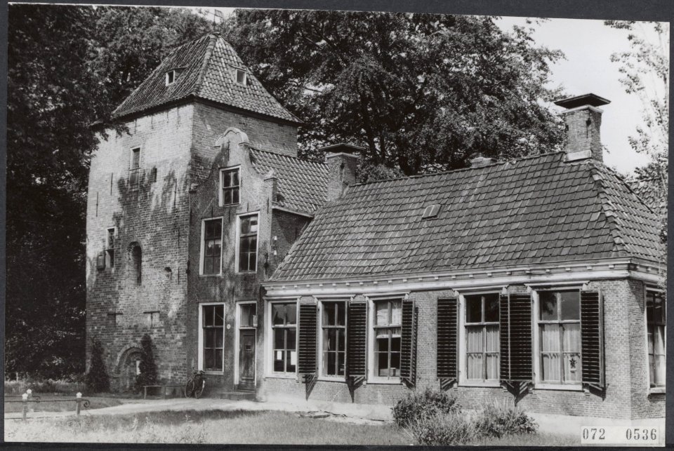 Huizen, architectuur, Bestanddeelnr 072-0536