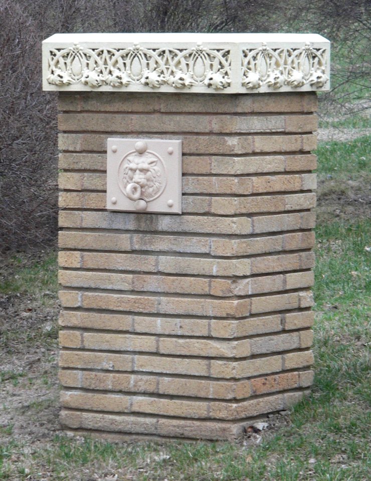 Hubert H. Everist house S driveway post 1