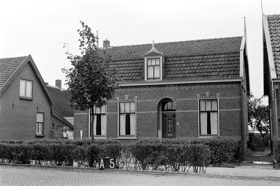 Huis te Roelofarendsveen (ruilverkaveling Alkemade), Bestanddeelnr 170-2473