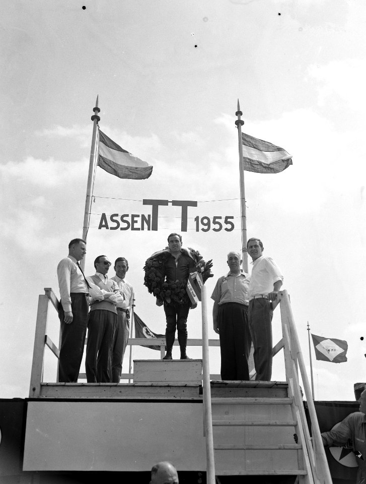 Huldiging 350cc. Ken Kavanagh, Bestanddeelnr 907-2368