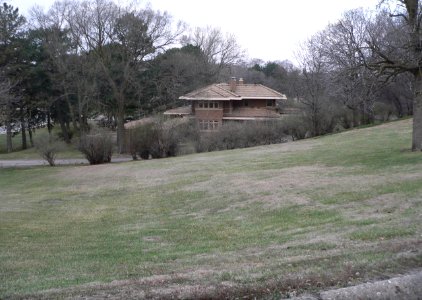 Hubert H. Everist house setting 2