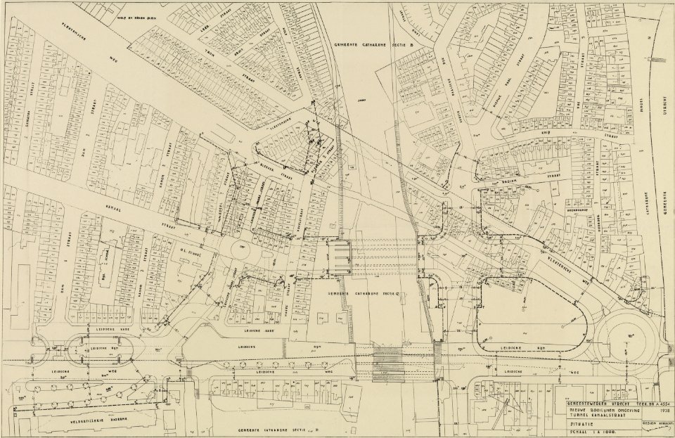 HUA-214112-Kadastrale kaart van het gebied tussen de Vleutenseweg Catharijnesingel Leidseweg Damstraat met directe omgeving; met weergave van de bestaande en ont