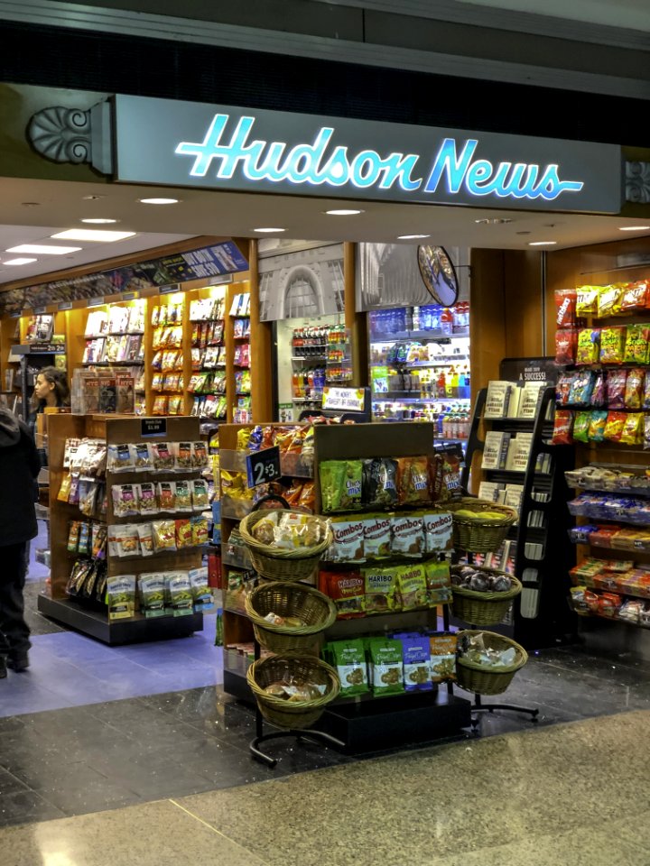 Hudson News Stand Newark Penn Station
