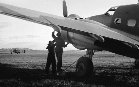 Hudson Mk III serienr. V9036 Makassar, van 320 (Dutch) Squadron RAF Coastal Co, Bestanddeelnr 934-8603