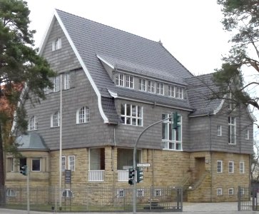 Hubertusallee 76