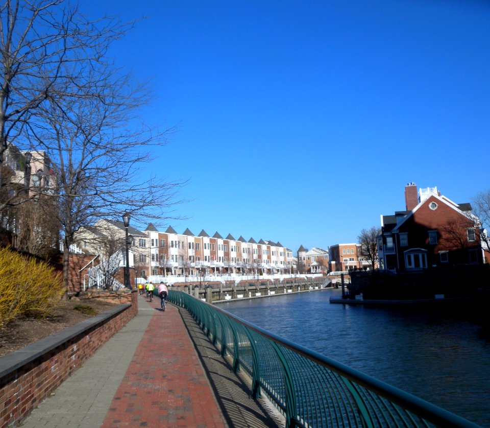 Hudson Riv WW canal Port Liberte jeh