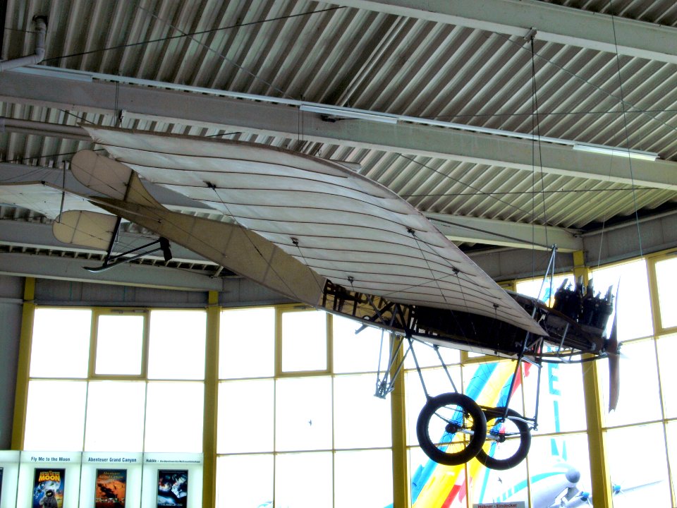 Hubner-Eindecker Type IV pic2