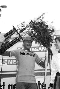 Huldiging van Mario Hernig uit de voormalige DDR, winnaar van Olympias Ronde va, Bestanddeelnr 932-6085