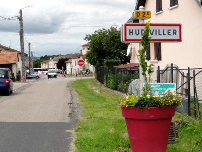 Hudiviller (M-et-M) city limit sign