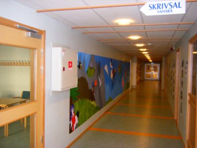 Huddingegymnasiet korridor 1