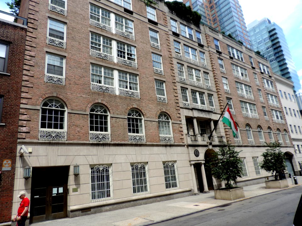 Hungary Consulate E52 jeh