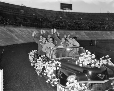 Huldiging van winnaars bij de wereldkampioenschappen in het Olympisch Stadion , , Bestanddeelnr 911-5032