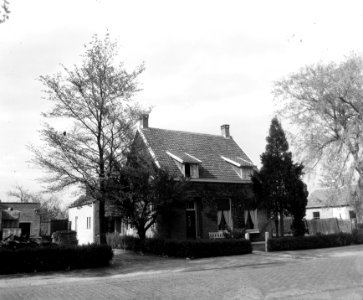 Huis van H. Louwers te Best, Bestanddeelnr 904-5837