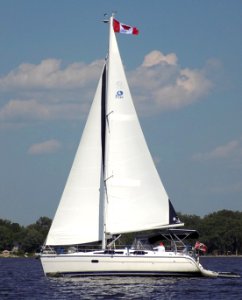 Hunter 36 Legend sailboat 3225