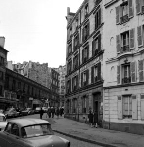 Huis van Vincent van Gogh in Montmartre, aan de Rue Lepic 54, Bestanddeelnr 254-0475