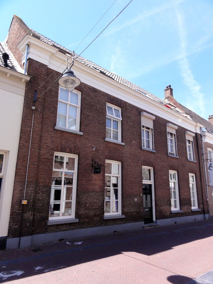 Huissen Rijksmonument 22713 Langestrraat 35