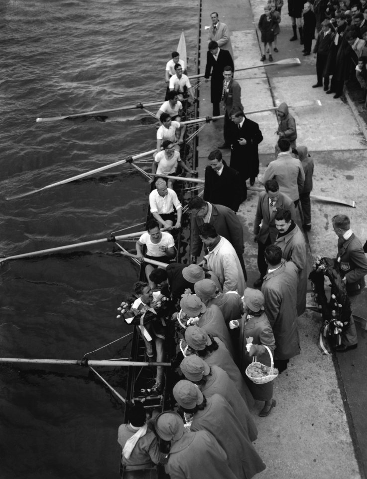 Huldiging van de jonge acht van Njord door Haarlems bloemenmeisje, Bestanddeelnr 909-5729