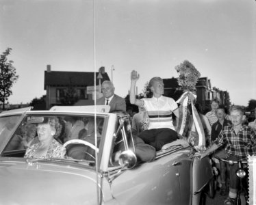 Huldiging van Wereldkampioen amateurs stayers Arie van Houwelingen in Sassenheim, Bestanddeelnr 910-6036