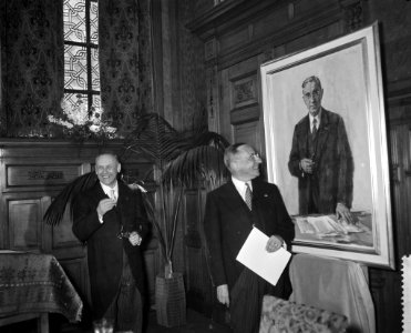 Huldiging van Professor dr. J. E. de Quay t.g.v. 12,5 jarig jubileum als Commiss, Bestanddeelnr 910-4246