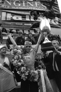 Huldiging van tourwinnaar Frits Schür, Bestanddeelnr 925-6049