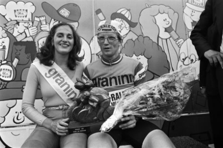 Huldiging van de eindwinnaar Jan Raas, Bestanddeelnr 930-4020