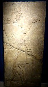 Human-headed Genie with Armlets - Room Z, Northwest Palace, Nimrud (Kalhu), Iraq, Neo-Assyrian Period, reign of Ashur-nasir-pal II, c. 883-859 BC, alabaster - Brooklyn Museum - Brooklyn, NY - DSC08611