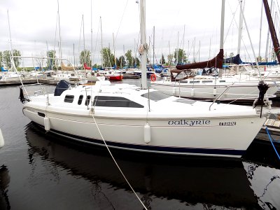 Hunter 29.5 sailboat Valkyrie 2671