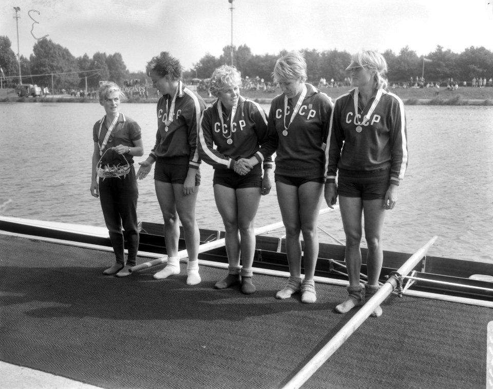 Huldiging van de Russische vier met stuurvrouw, Bestanddeelnr 919-5039