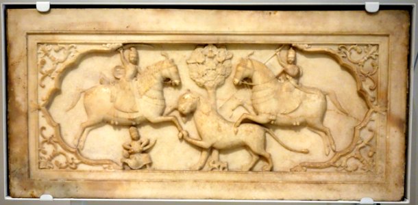 Hunt and battle scenes, 2 of 2, India, Jaipur, Rajasthan, possibly from cenotaph of Maharaja Sawai Jai Singh (1699-1743), 18th century, marble - Royal Ontario Museum - DSC04573