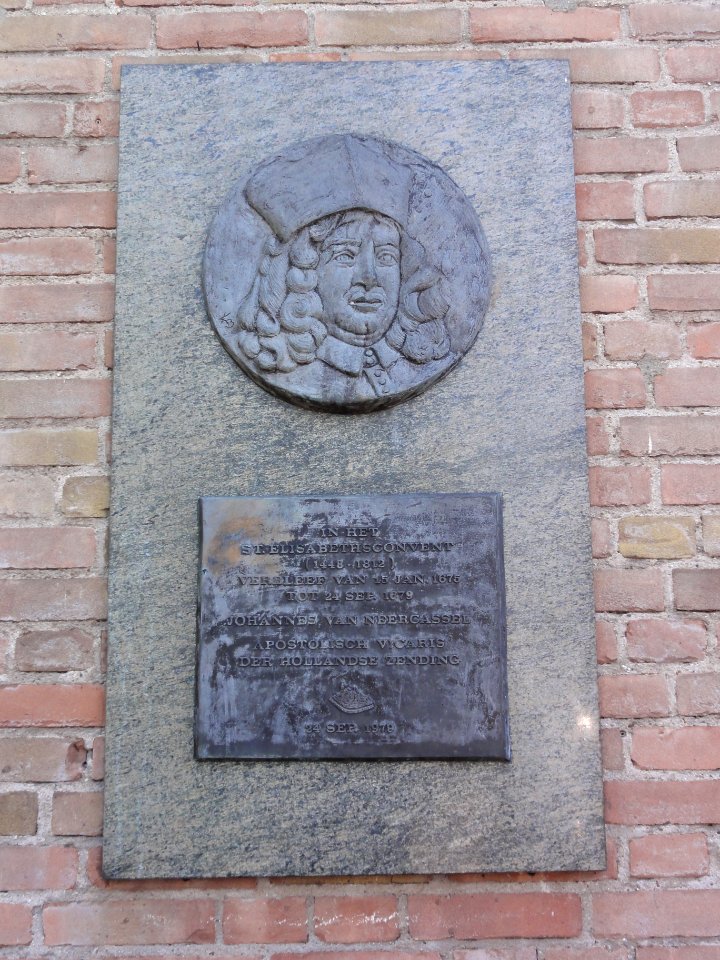 Huissen (Lingewaard) gedenksteen verdwenen Convent
