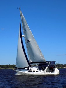 Hunter 310 sailboat 4047