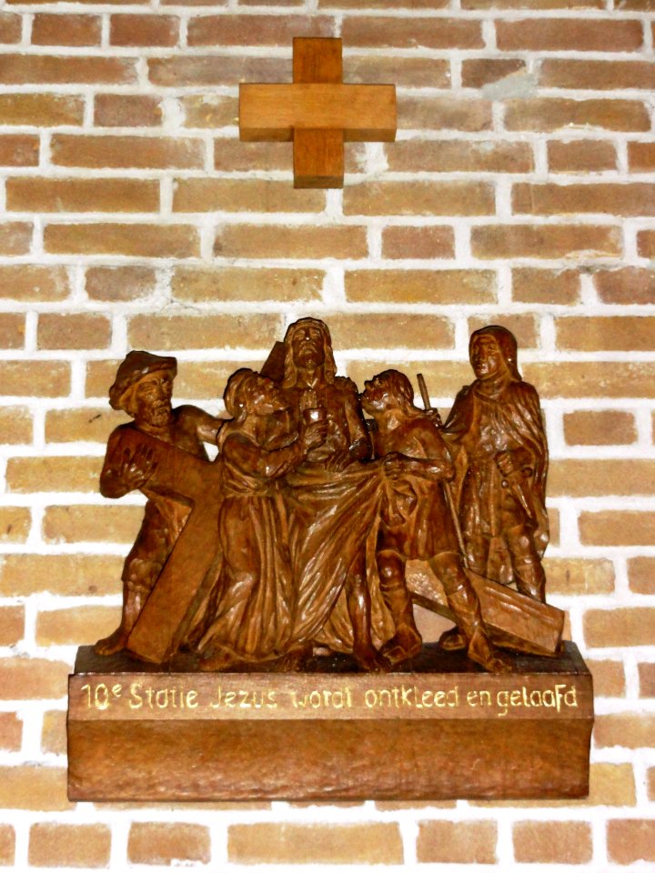 Huissen (Lingewaard) RK kerk kruisweg statie 10