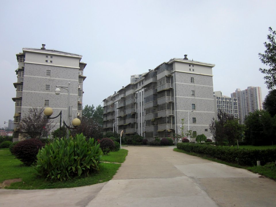 Hunan First Normal University31