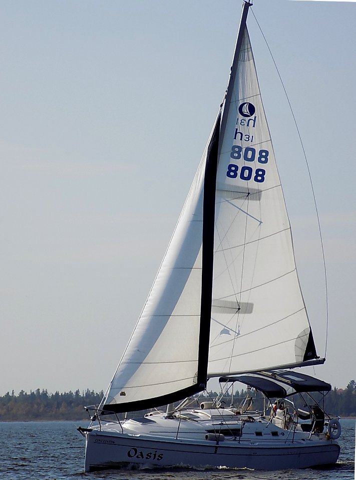 Hunter 31-2 sailboat Oasis 4305