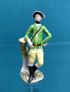 Hunter, Limbach Thuringen, c. 1770, porcelain - Germanisches Nationalmuseum - Nuremberg, Germany - DSC03208