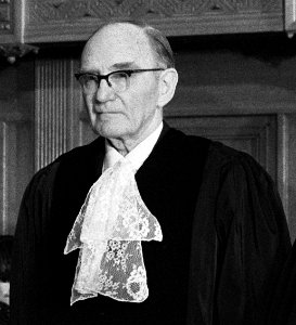 Humphrey Waldock (1979)