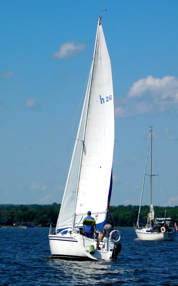 Hunter 26.5 sailboat 2019