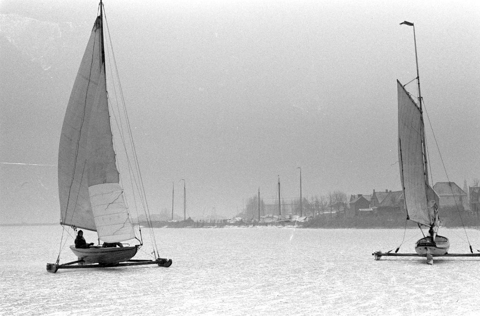 IJszeilen op de Gauwzee bij Monnikendam, Bestanddeelnr 914-6476