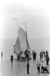 IJszeilen op de Gouwzee bij Monnickendam, Bestanddeelnr 912-0274