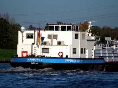 Imperial Gas 79 (ENI 04008460) at the Amsterdam-Rhine Canal, pic3