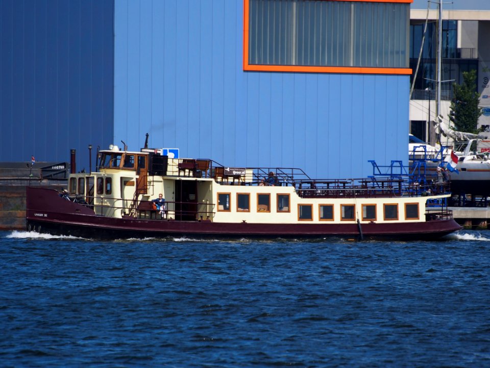 IJveer XI - ENI 02205379, Noordzeekanaal, Port of Amsterdam pic1
