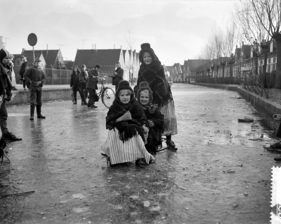 IJspret in Volendam, Bestanddeelnr 912-0168
