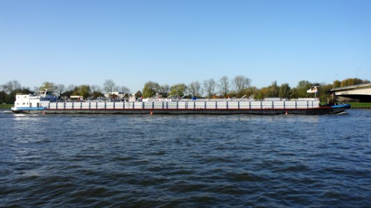 Imperial Gas 79 (ENI 04008460) at the Amsterdam-Rhine Canal, pic1