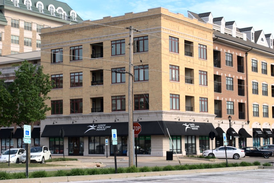 Illinois Bone and Joint Institute in Palatine, Illinois