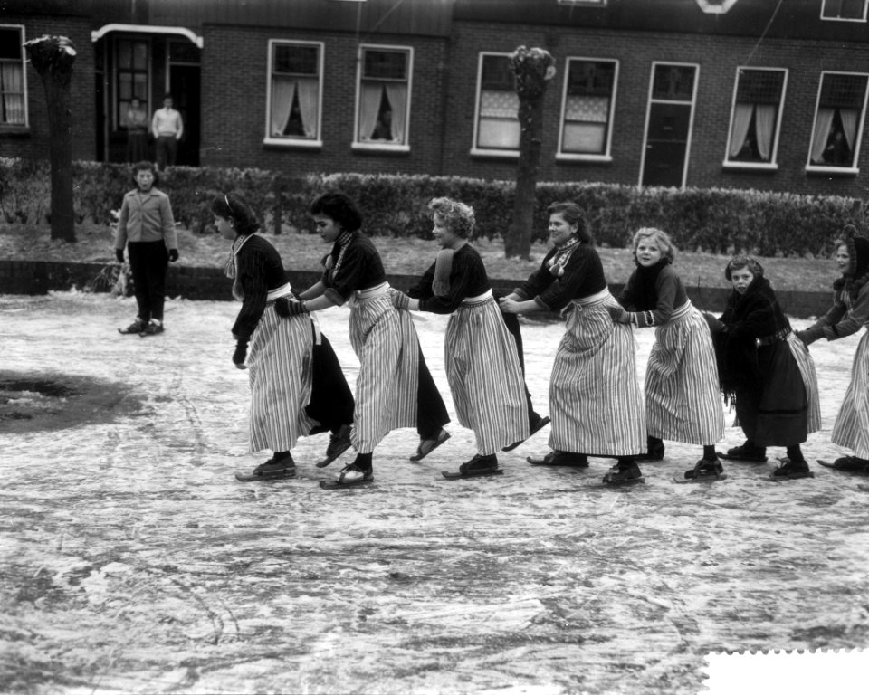 IJspret in Volendam, Bestanddeelnr 910-1472