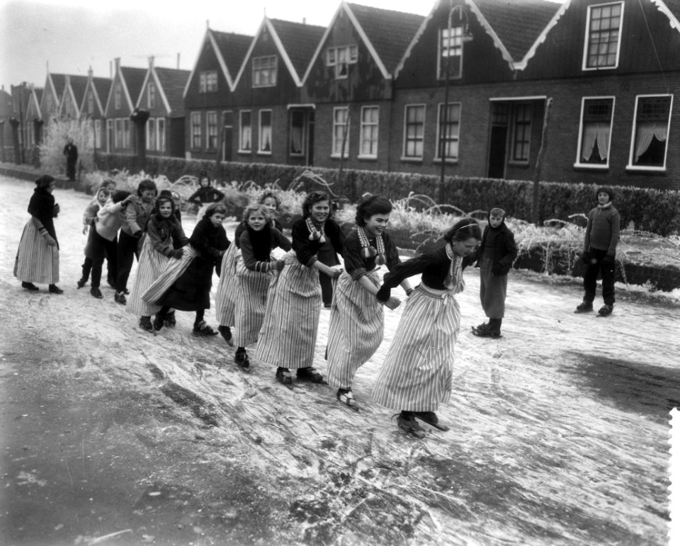 IJspret in Volendam, Bestanddeelnr 910-1474