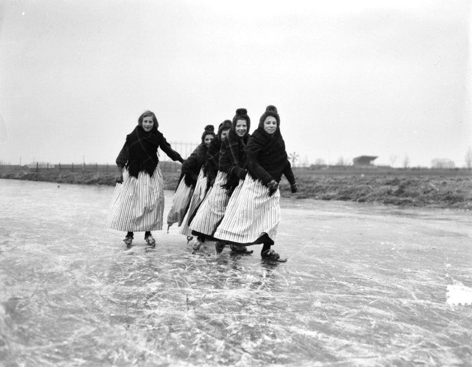 IJspret in Volendam, Bestanddeelnr 906-9266